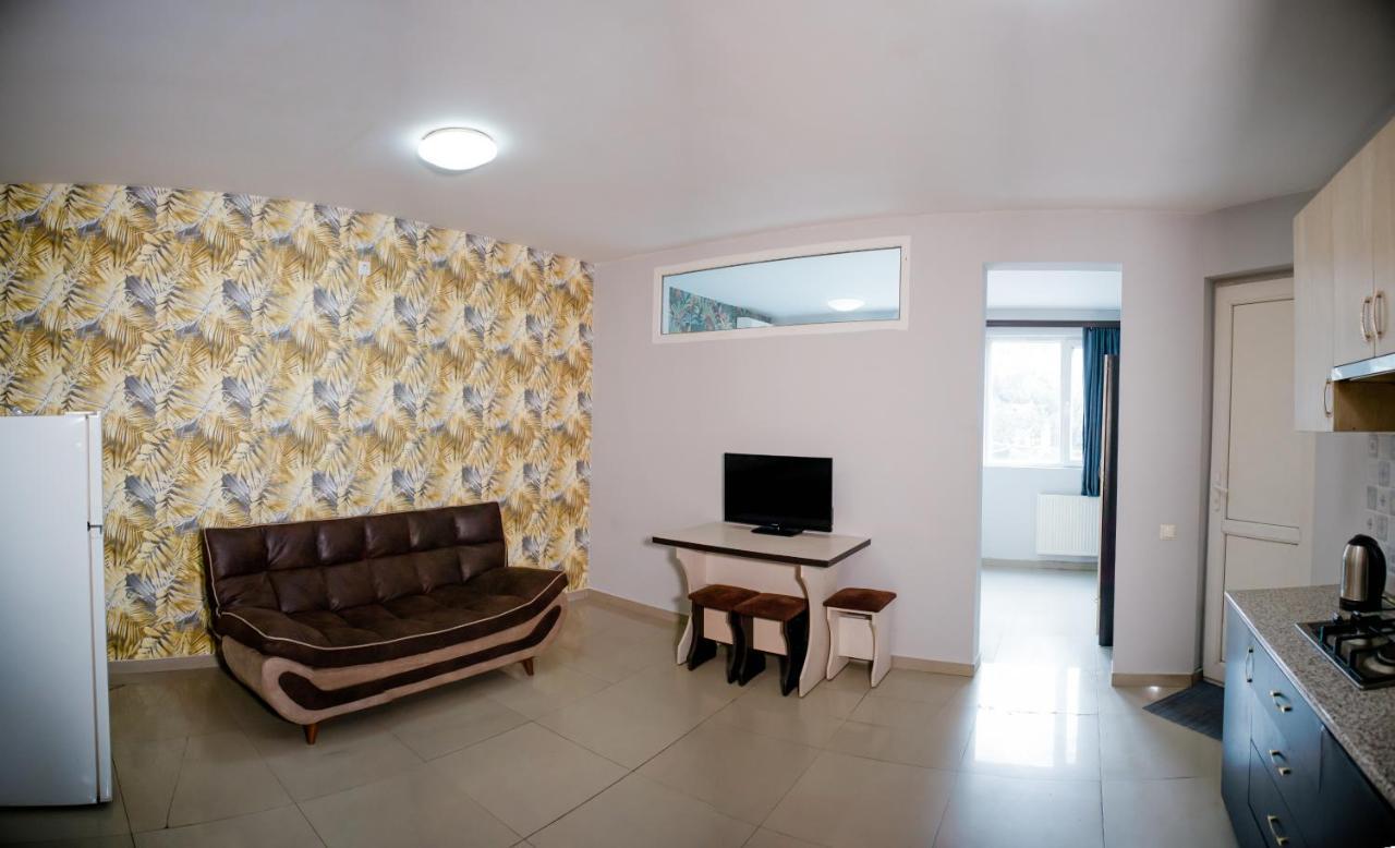 Hotel Salosi Тбілісі Екстер'єр фото